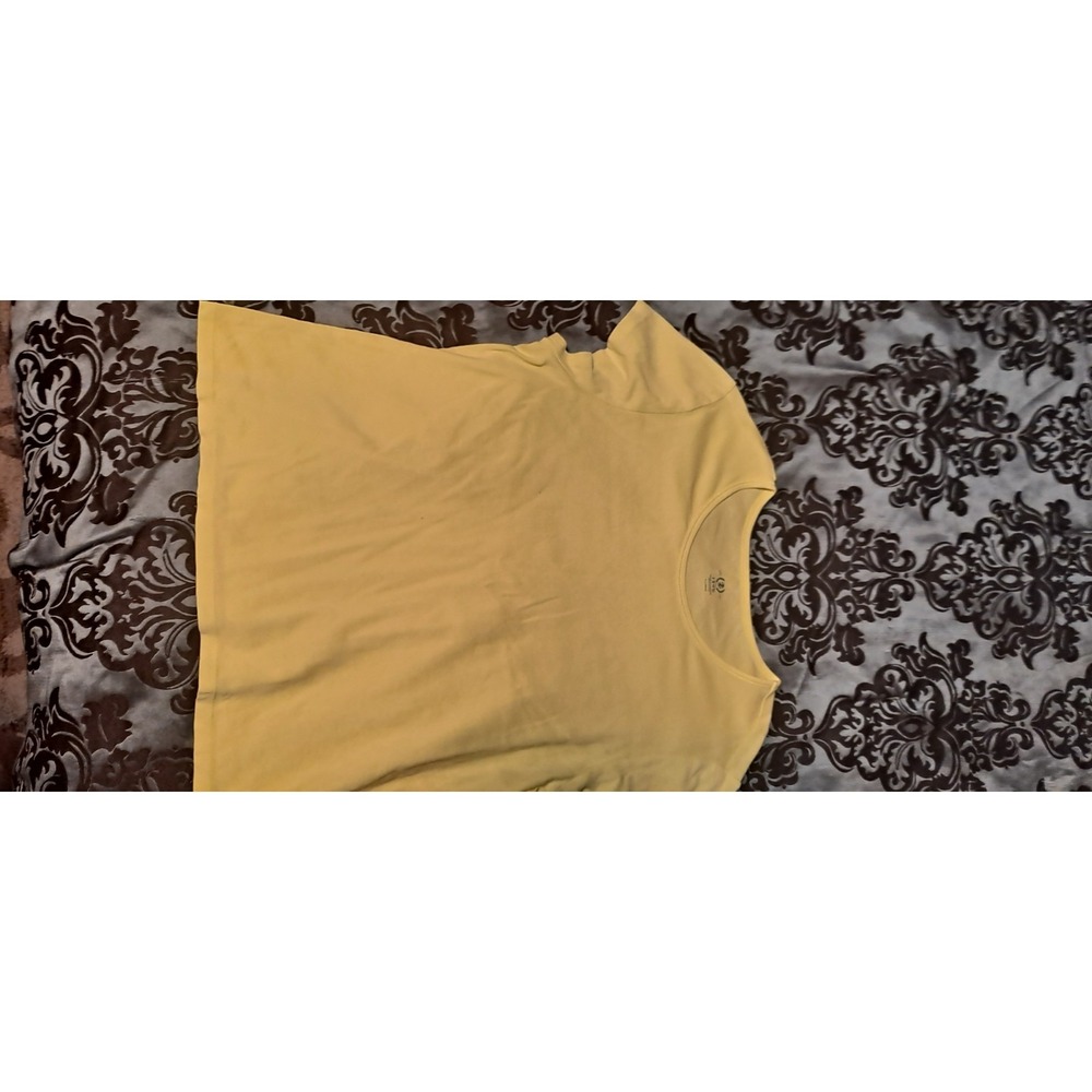 Women's Yellow Izod T-shirt Size XL